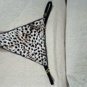 Victoria's Secret Leopard Print Panties